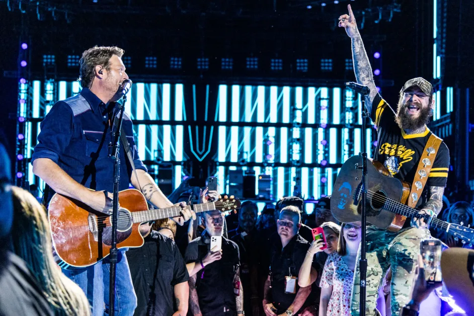 CMA Fest playing live